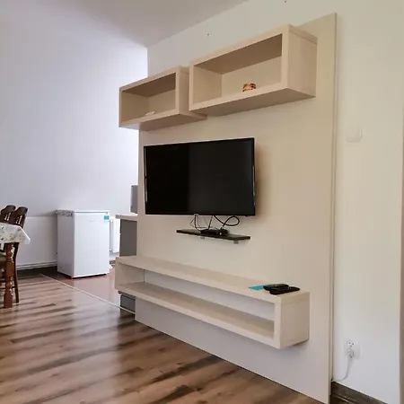 Nad Woda Kolo Miedzyzdrojow