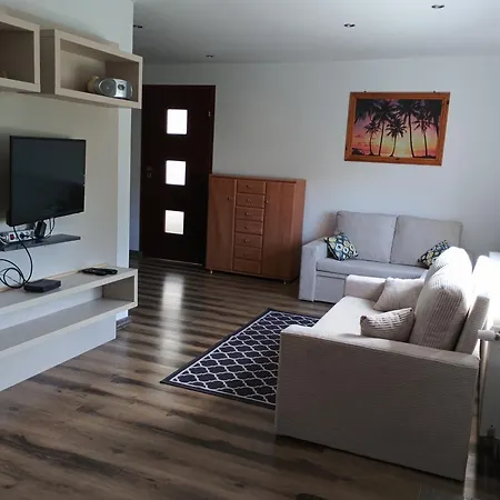 Nad Wodą Koło Miedzyzdrojów Apartament *